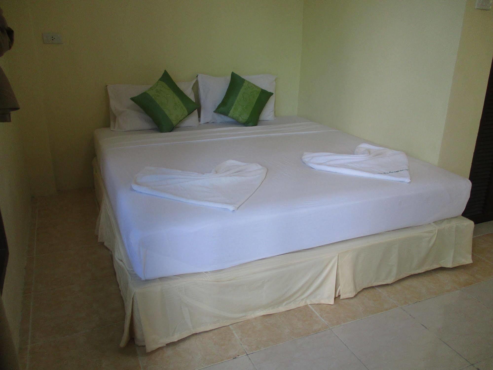 Phi Phi Green House Buitenkant foto